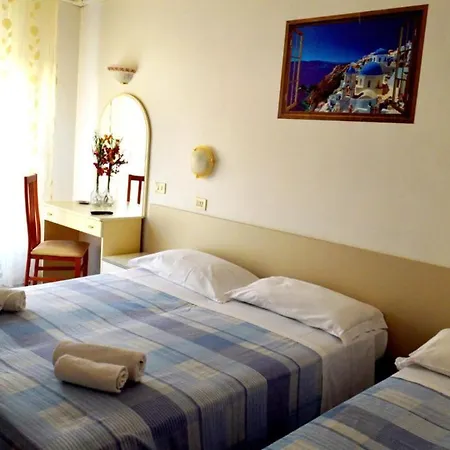 In Guest - New Cirene Triple Comfort * Римини