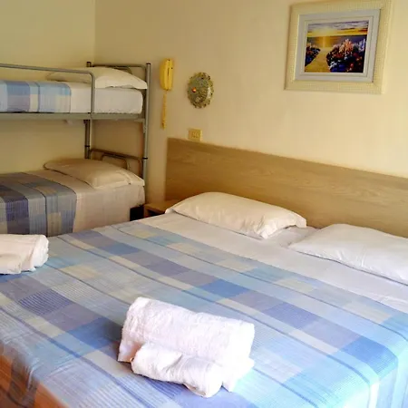 In Guest - New Cirene Triple Comfort Rimini